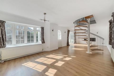 undefined, Fluder Hill, Kingskerswell, Newton Abbot