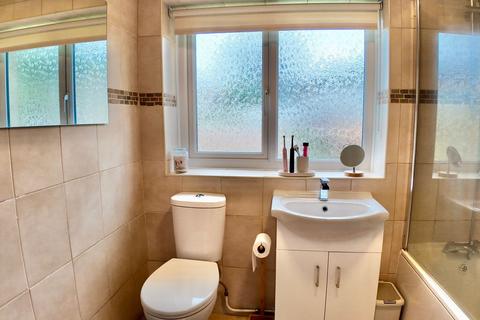 3 bedroom semi-detached house for sale, Gelli Lane, Pontllanfraith, NP12