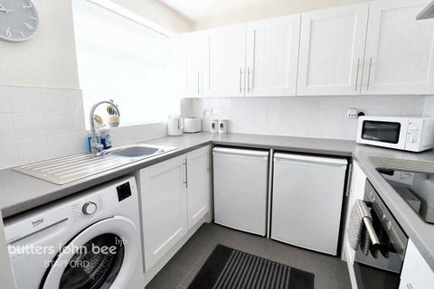 2 bedroom semi-detached house for sale, Newlands Close, STONE
