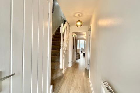 16 Arundel Drive, Cheadle, Stoke-on-trent, ST10 1YX