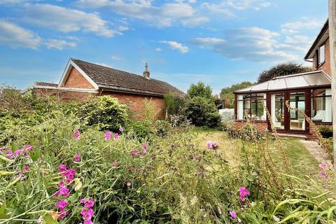 4 bedroom detached house for sale, Common Lane, Stone, ST15