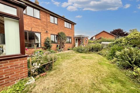 4 bedroom detached house for sale, Common Lane, Stone, ST15