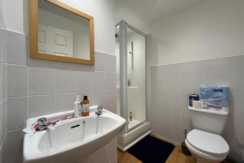 undefined, Kingston Road, New Malden KT3