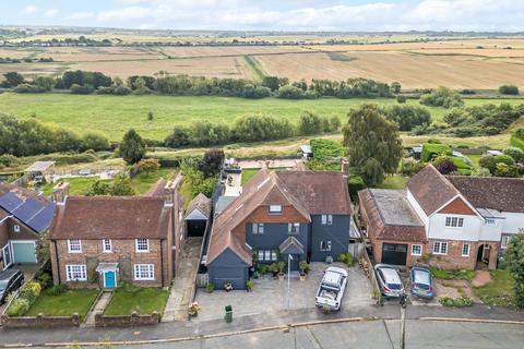 4 bedroom detached house for sale, Cadborough Cliff, Rye TN31