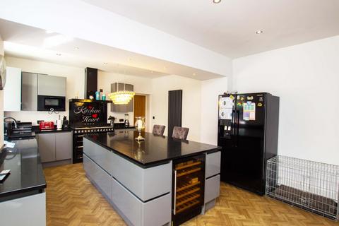 6 bedroom detached house for sale, 'The Gables' St Albans Road
