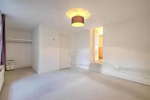 2 Acacia Mews, Harmondsworth, West Drayton, UB7 0AG