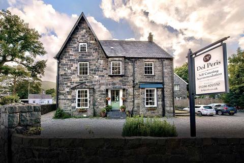 undefined, High Street, Llanberis, Caernarfon, LL55
