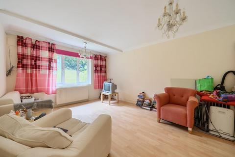 1 bedroom flat for sale, Cypress Road, London