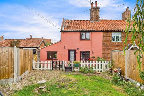1 Church Path, Earsham, Bungay, NR35 2TX
