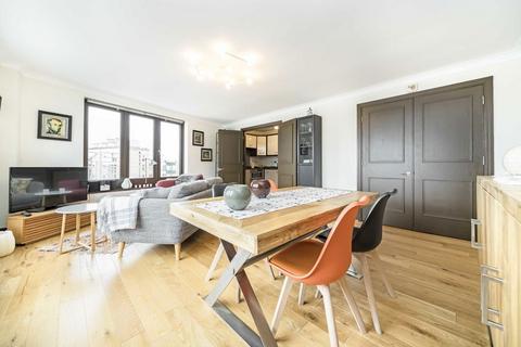2 bedroom flat to rent, Odessa Street, London SE16