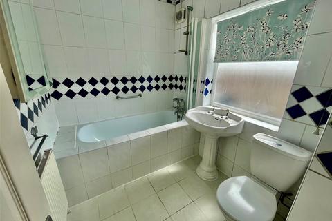 9 Rochester Close, Sidcup, DA15 9PG