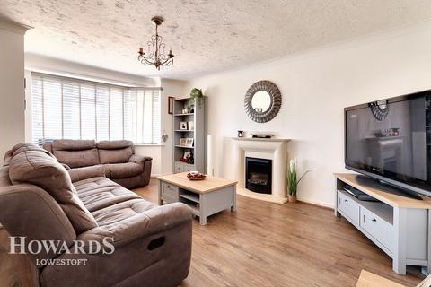 undefined, Douglas Close, Lowestoft