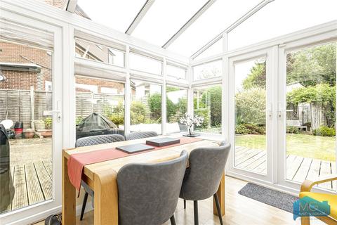 26 Nupton Drive, Barnet, EN5 2QT