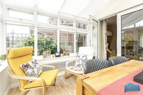 26 Nupton Drive, Barnet, EN5 2QT