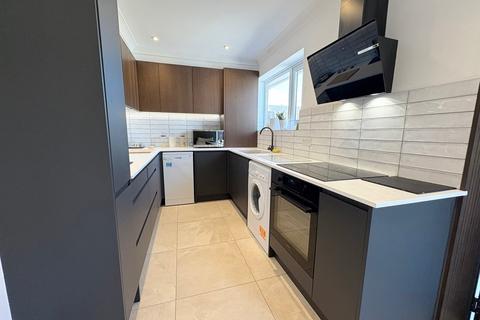 4 Annet Close, Poole, BH15 4NW
