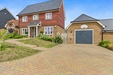 Town Wood Close, Lindfield, RH16