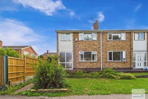 3 bedroom semi-detached house for sale, Tiverton Close, Hucknall