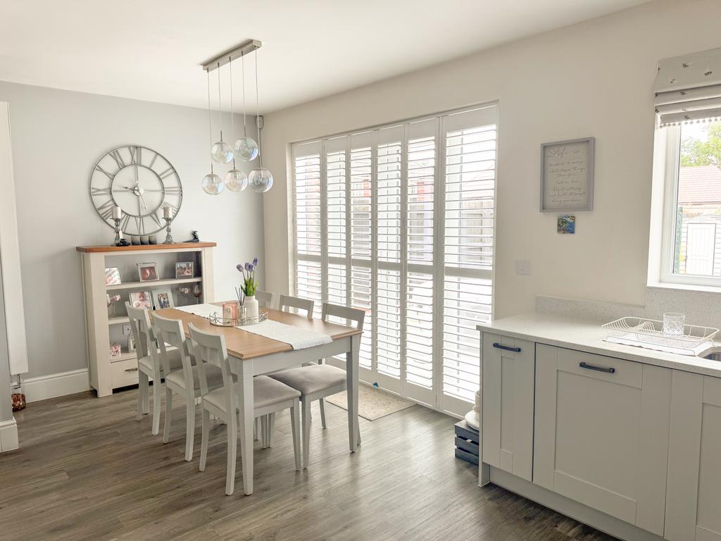 Kitchen / DIning Room