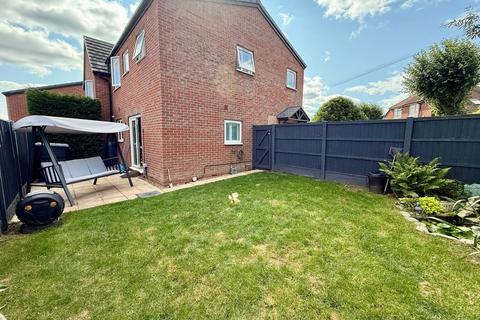 3 bedroom semi-detached house for sale, Peel Gardens, Mansfield