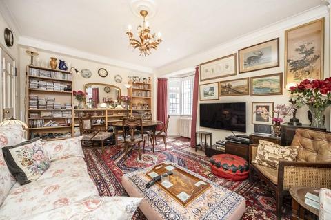 Flat 57, Clare Court Judd Street, London, WC1H 9QW