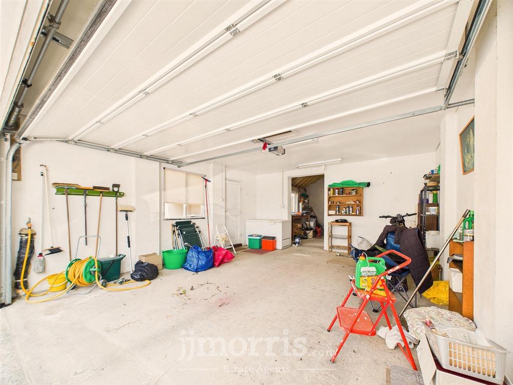 Workshop/Store Shed