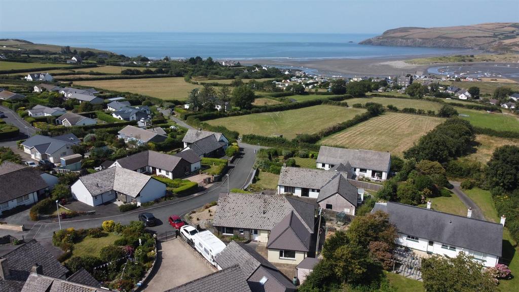 9, Tir Treharne Newport, Pembrokeshire, SA42...