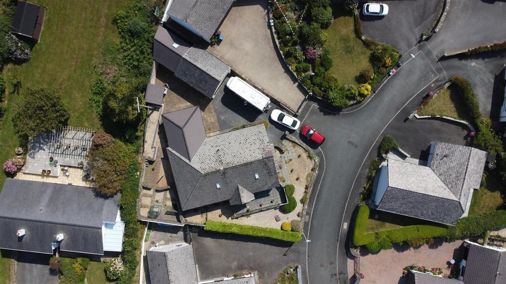 9, Tir Treharne Newport, Pembrokeshire, SA42...