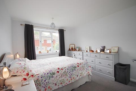 6 Cedars Farm Close, Billingshurst, RH14 9NH