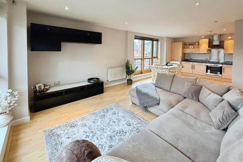 2 bedroom apartment for sale, Regents Quay, Brewery Wharf