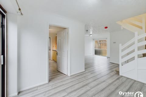 undefined, Vincent Road, Luton, LU4
