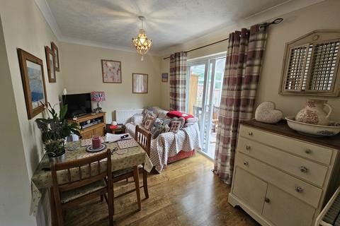 undefined, Tiree Avenue