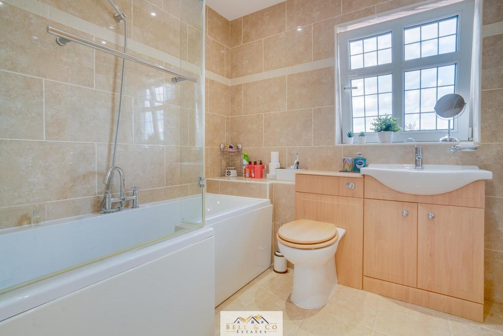 Bedroom 2- Ensuite