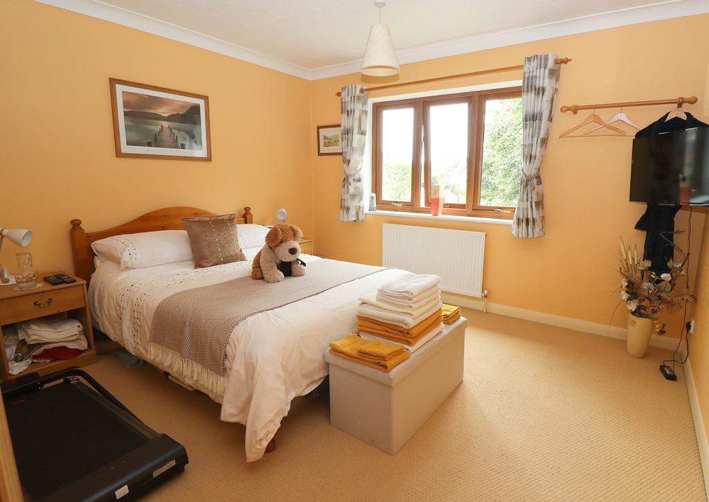 Bedroom 25-07-2025 15-27-37