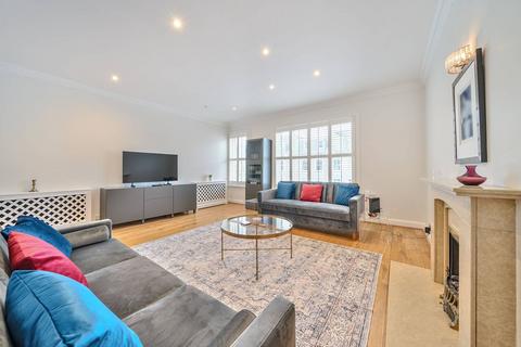 3 bedroom flat to rent, Beaufort Street, Chelsea, London, SW3