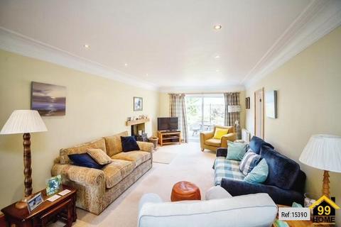 undefined, High Street, Wouldham, Rochester, Kent, ME1