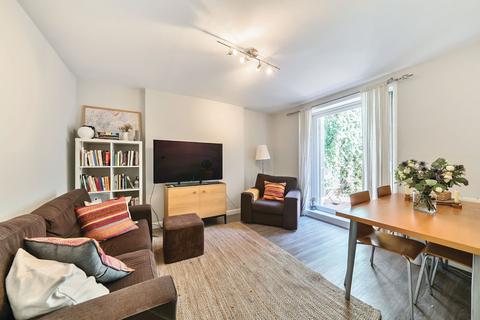 2 bedroom flat for sale, Hatherley Grove, Bayswater, London, W2