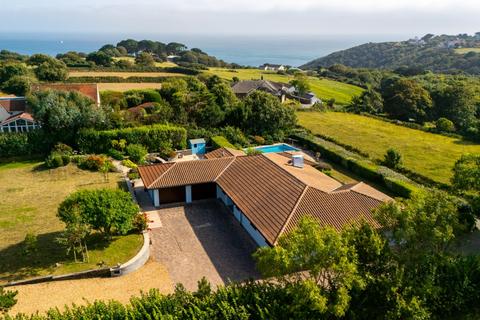 undefined, Les Aubrets, St. Martin, Guernsey, Channel Islands