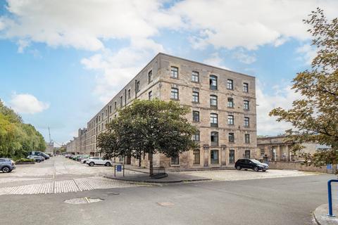 undefined, Commercial Street, Edinburgh, Midlothian