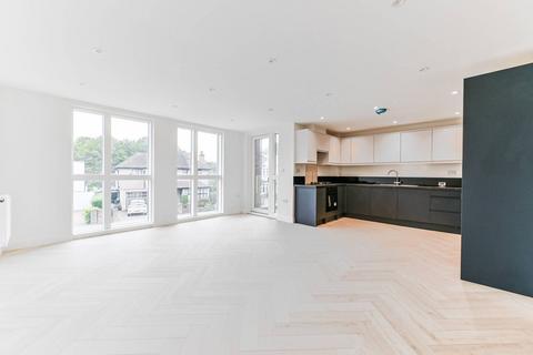 undefined, Norbury Avenue, Norbury, London, SW16