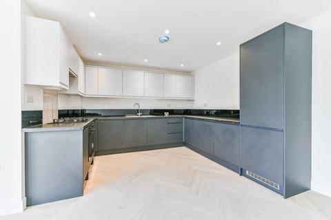 undefined, Norbury Avenue, Norbury, London, SW16