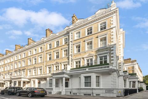 1 bedroom flat for sale, Onslow Gardens, South Kensington, London