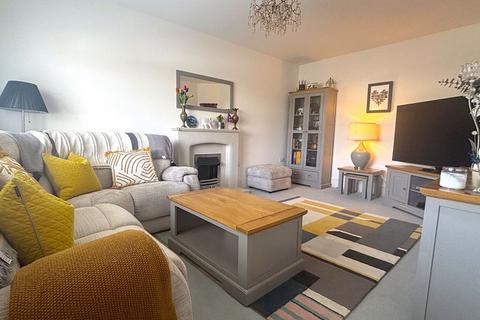 4 bedroom detached house for sale, Croesonen Gardens, Abergavenny