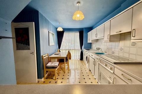 3 bedroom terraced house for sale, Avalon Close, Birmingham, B24 9JY