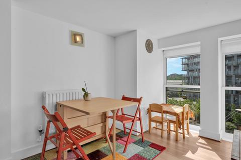 2 bedroom apartment for sale, Cadogan Road, London SE18