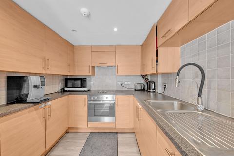 2 bedroom apartment for sale, Cadogan Road, London SE18