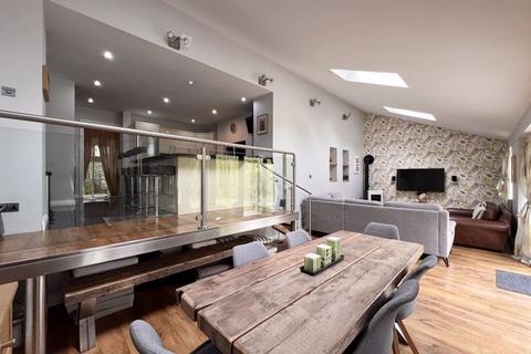 undefined, Golf Open 2026 - Elm Avenue, Crosby - Sleeps 8