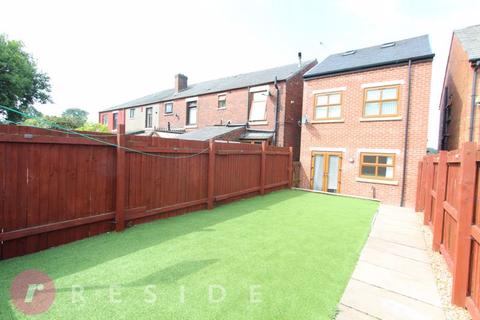 3 bedroom detached house for sale, Collingwood Street, Rochdale OL11