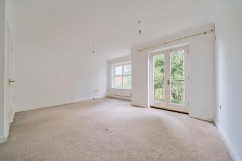 undefined, Coopers Gate, Banbury - No onward chain