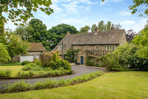 undefined, Chevin End, Menston, Ilkley, West Yorkshire, LS29