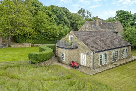 undefined, Chevin End, Menston, Ilkley, West Yorkshire, LS29